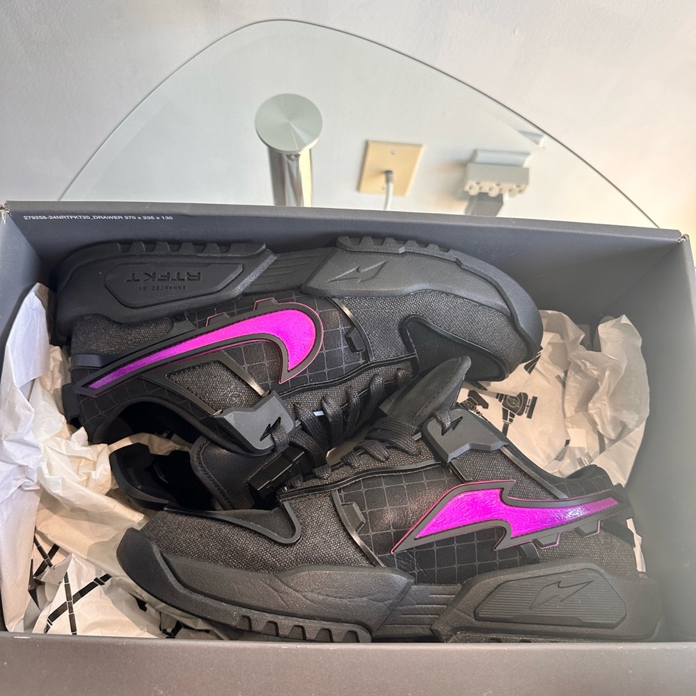 Nike Dunk Genesis Sneakers